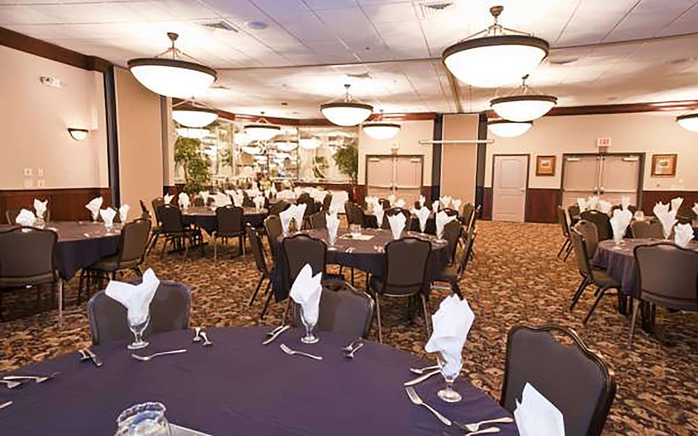 Shilo Inn Suites Hotel Killeen - photo 21