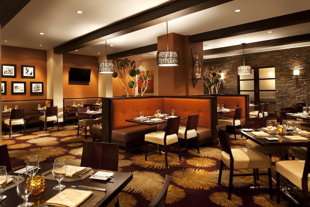 Crowne Plaza Albuquerque by IHG - photo 18