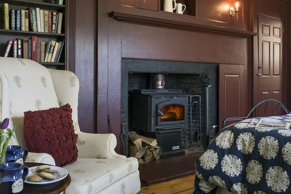 Wakefield Inn & Restaurant - photo 4