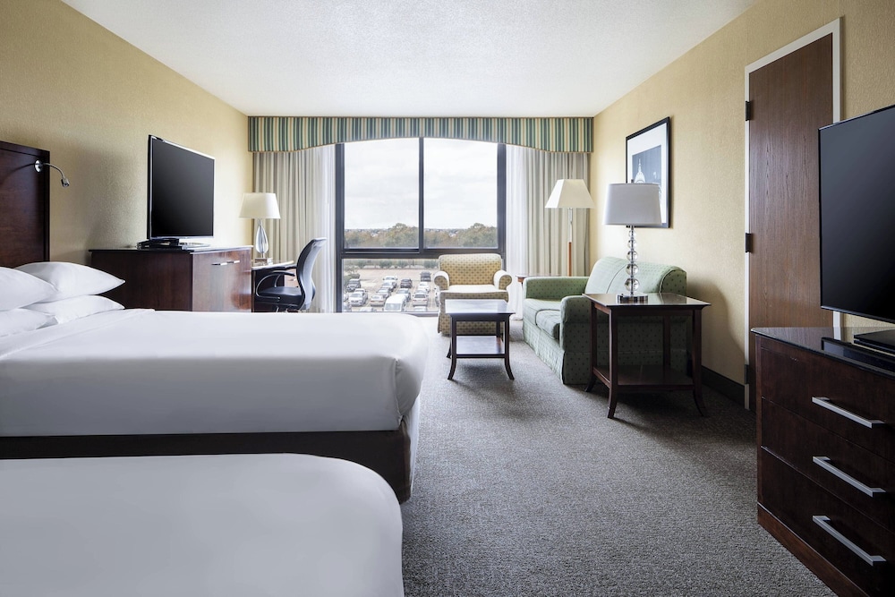 Houston Marriott South at Hobby Airport - photo 18