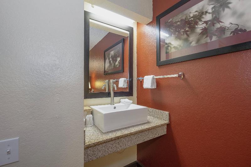 Red Roof Inn Jackson North Ridgeland - photo 43