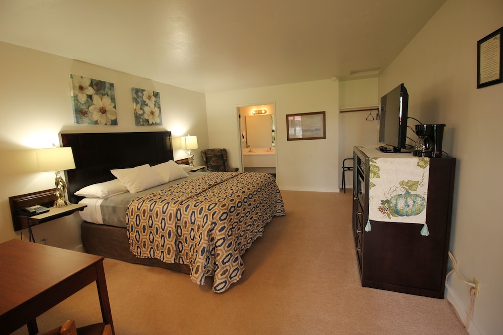 Mariner's Cove Inn - photo 10