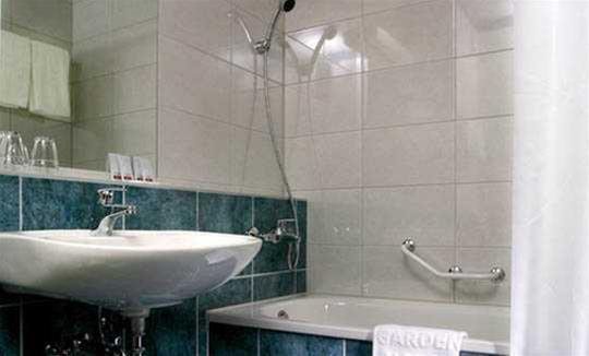 IBS Garden Hotel - last minute hotel in Budapest
