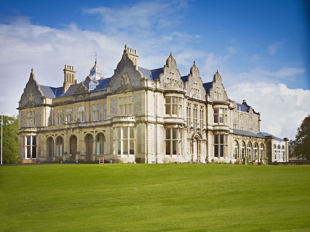 Clevedon Hall - carbon neutral hotel in Clevedon