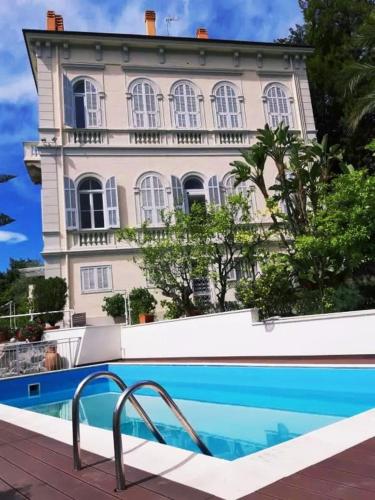 Pergolato Suite — 4-Star Luxury Hotel in San Remo, Italy