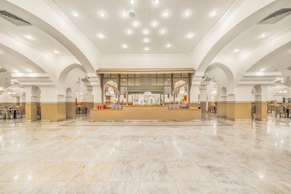 מזון ומשקאות