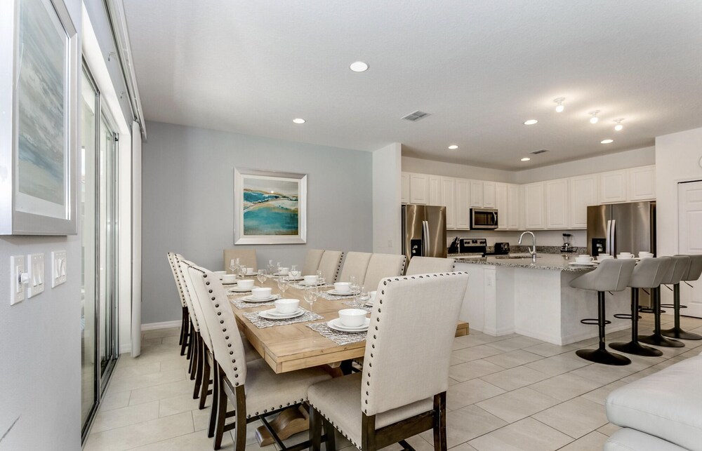 Beautiful 9 bedroom pool home located in the Solterra Resort home - photo 64