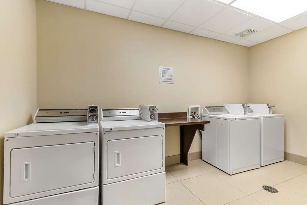 Best Western Plus Longhorn Inn & Suites - photo 31
