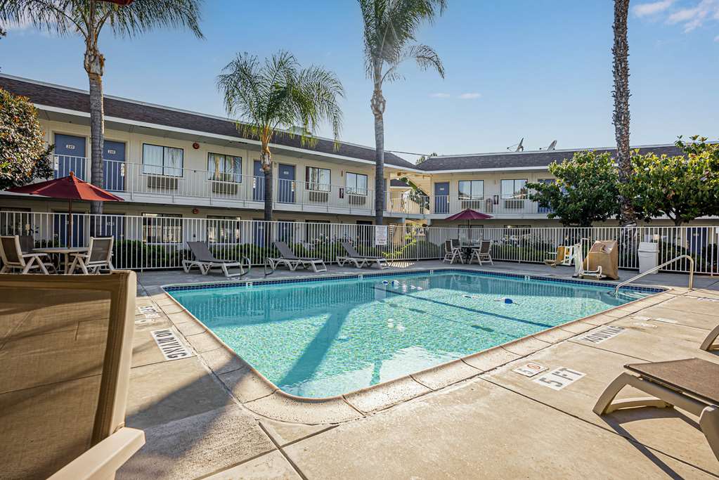 Motel 6 Temecula CA Historic Old Town - photo 6