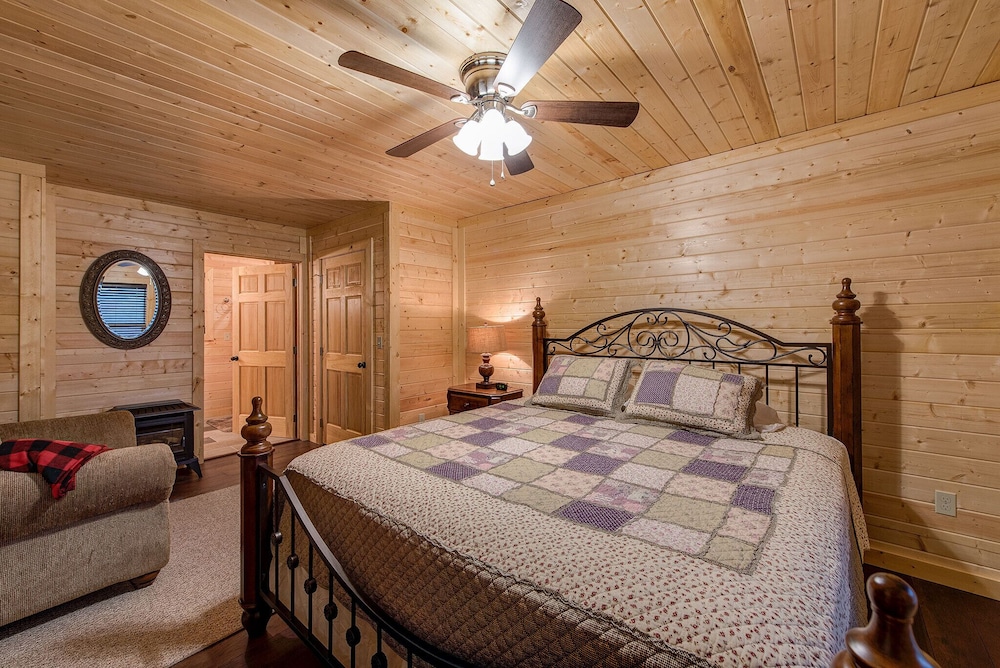 Emily's Hideaway - photo 15