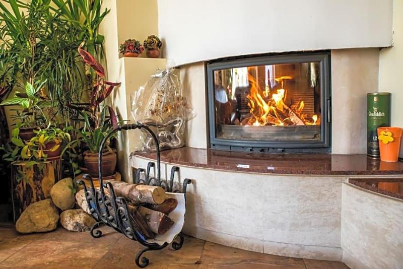 Baryakov - carbon neutral hotel in Bansko