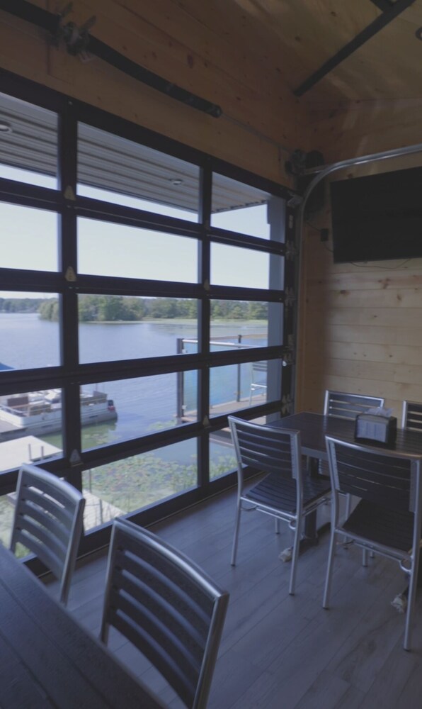 Edinboro Lake Resort Cabins - photo 106