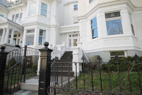 Bannerman Park Suites