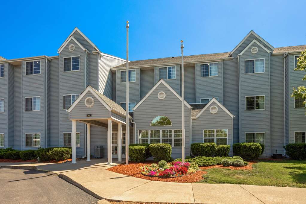 Microtel Inn & Suites by Wyndham Ann Arbor in Ann Arbor, United States