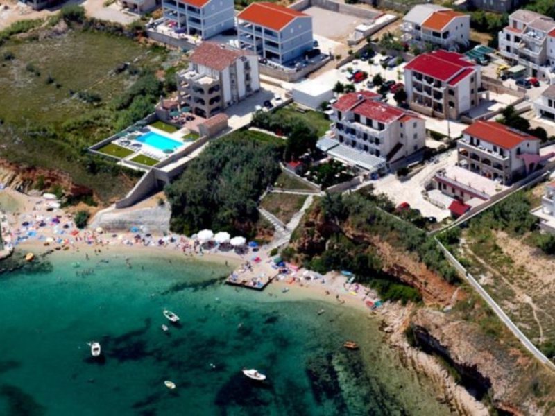 Hotel Biser - carbon neutral hotel in Pag
