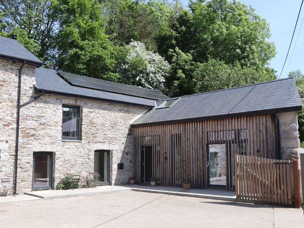 3 Caddaford Barns — hotel in Buckfastleigh