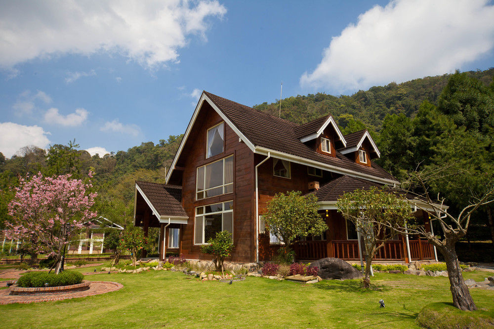 Crystal Resort Continental Club in Nantou, Republic of China Taiwan