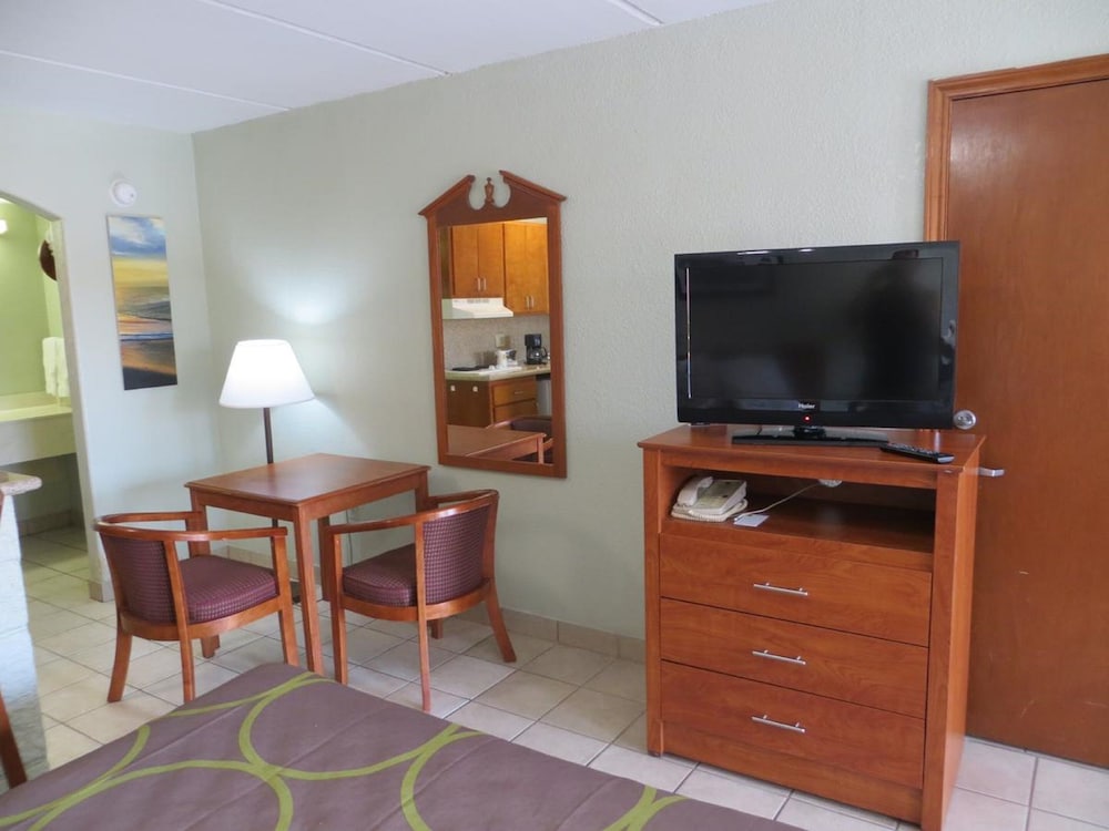 Super 8 by Wyndham South Padre Island - photo 7