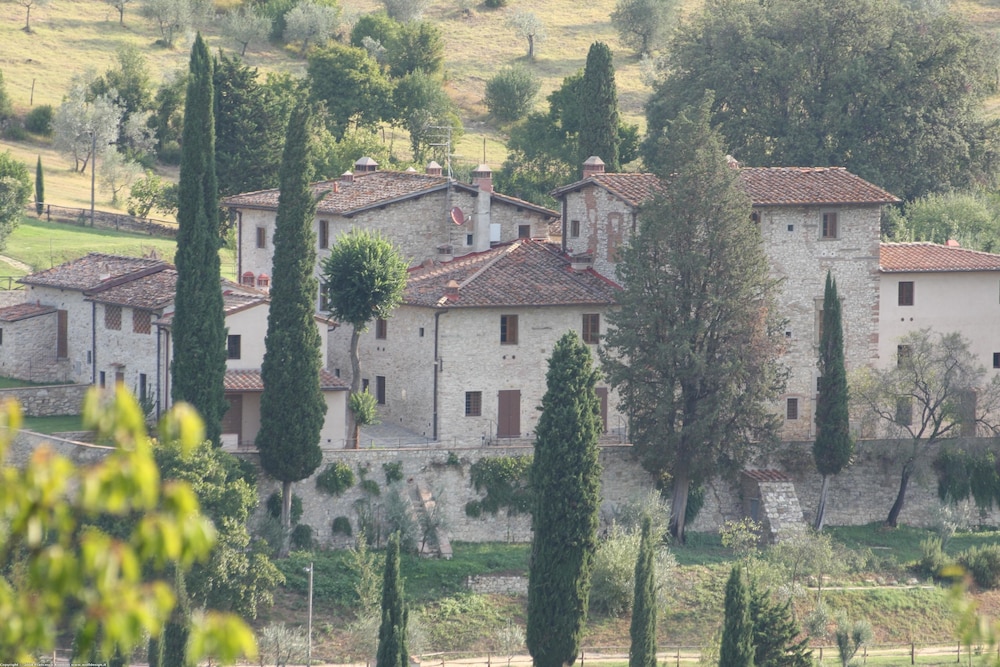 Borgo Bottaia — 4-Star Luxury Hotel in Bagno A Ripoli, Italy