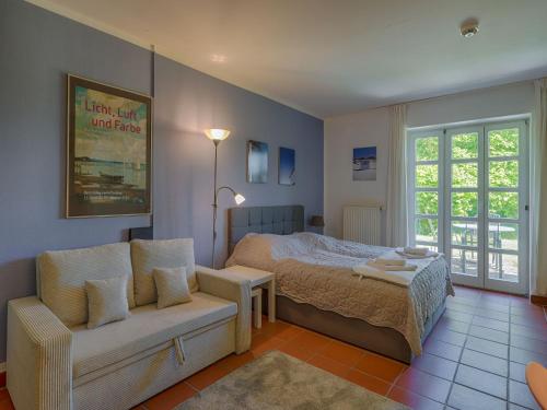 Feriendorf Rugana Budget 1 Raum Appartement mit Terrasse A10 — 4-Star Luxury Hotel in Dranske, Germany