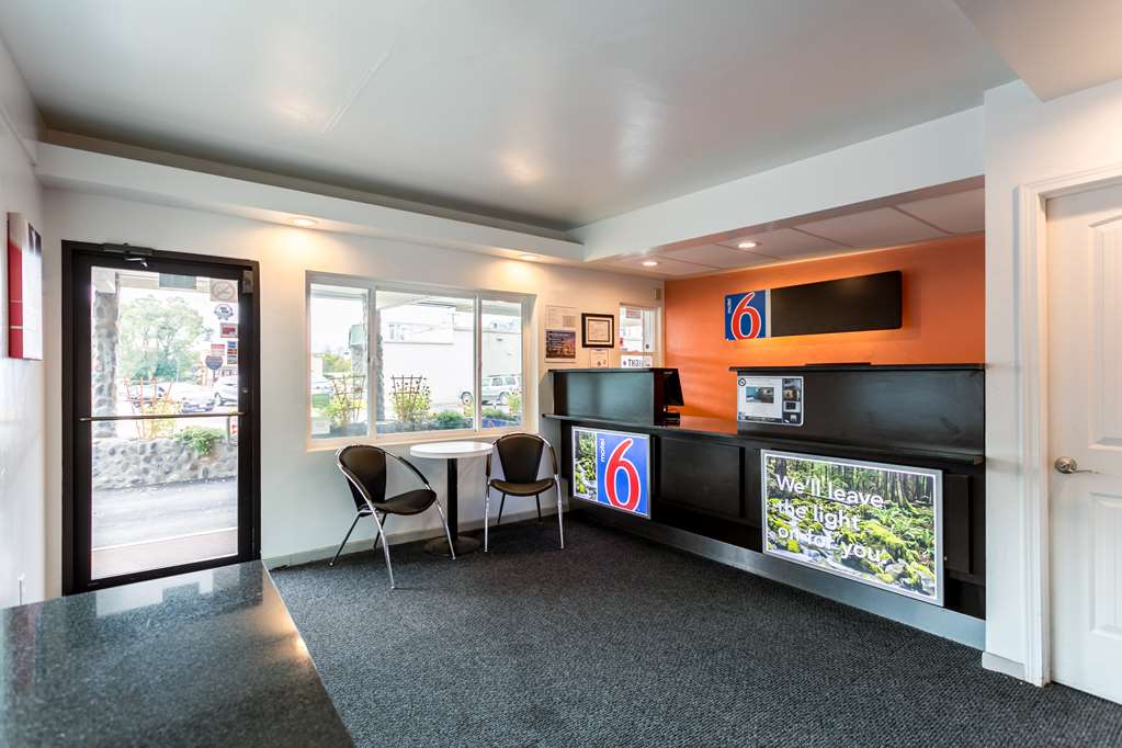 Motel 6 University Missoula - photo 38