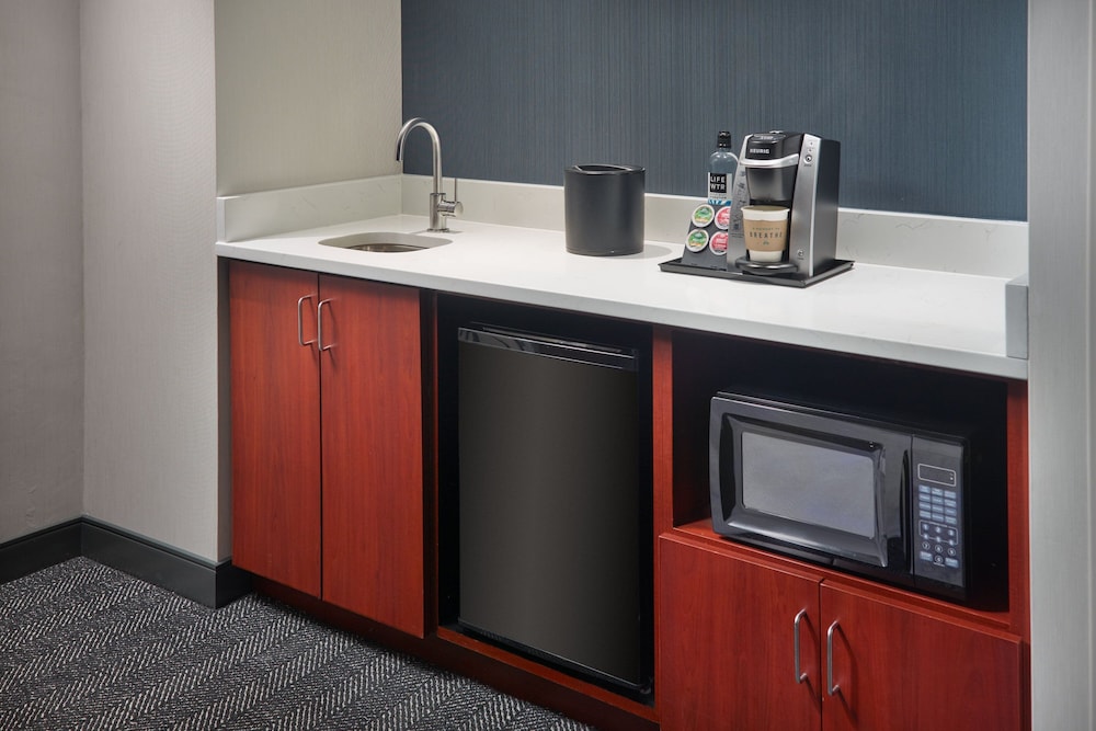 Courtyard by Marriott Washington DC Foggy Bottom - photo 36