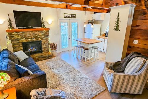 Casa nel Bosco — 4-Star Luxury Hotel in Arnold, United States