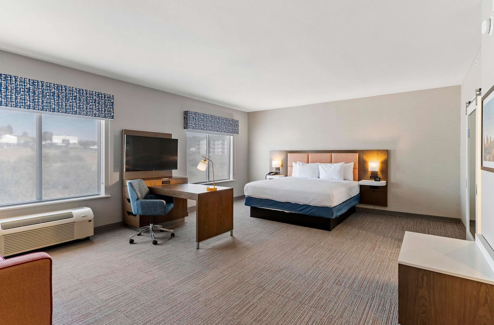 Hampton Inn by Hilton Colorado Springs Northeast - photo 16