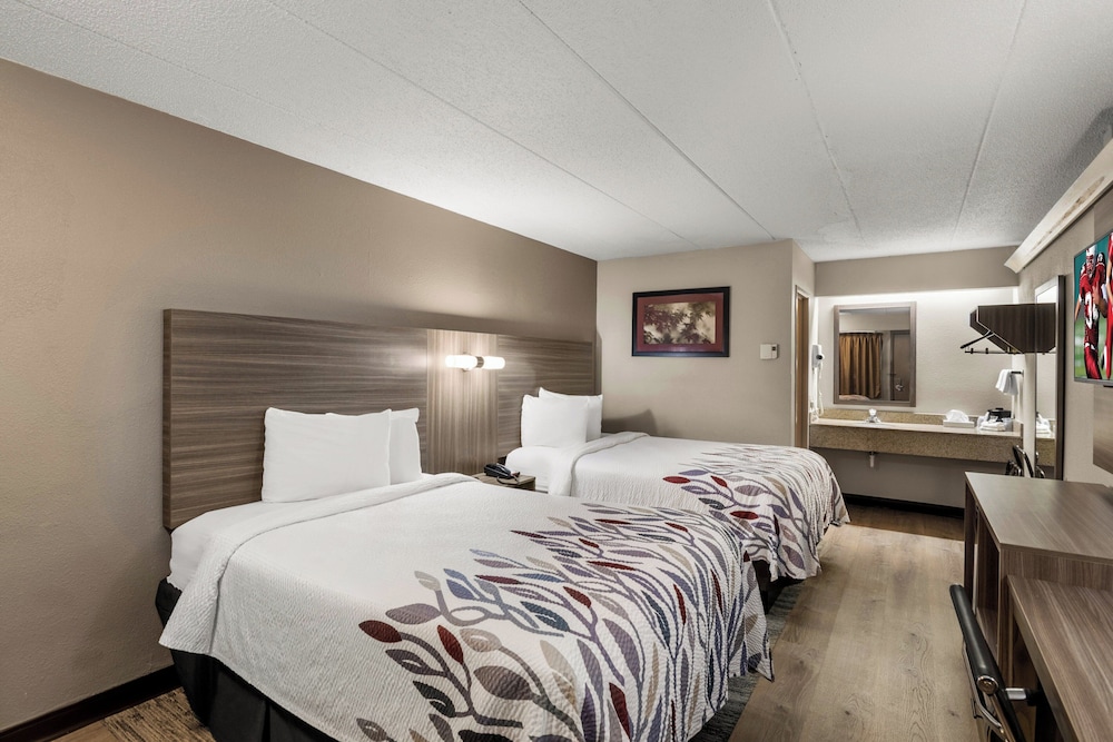 Red Roof Inn Enfield - photo 5