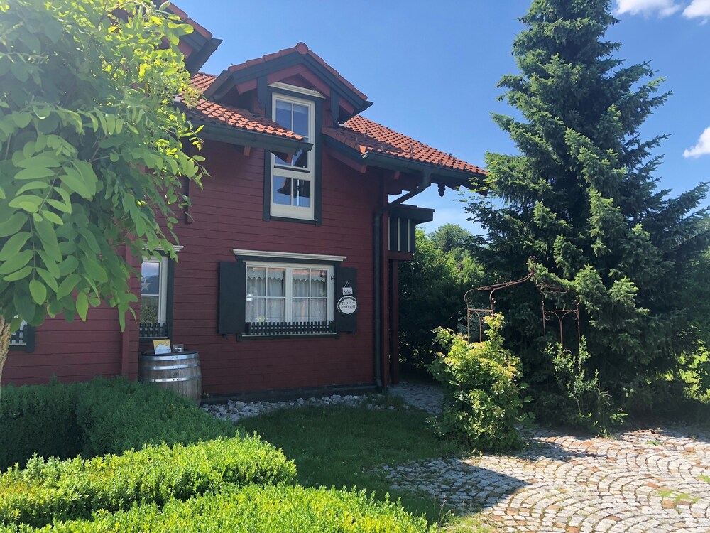Zum Roten Haus — 4-Star Luxury Hotel in Fuessen, Germany