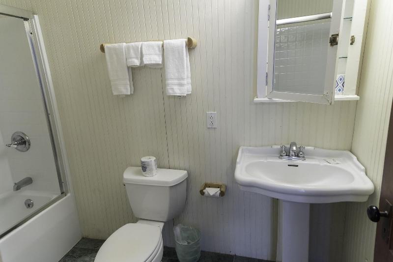 The Woods Inn - photo 82