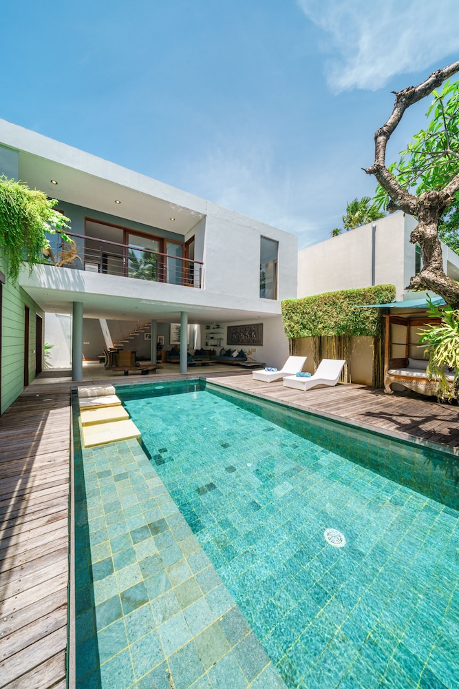 Villa Rio — 4-Star Luxury Hotel in Seminyak, Indonesia