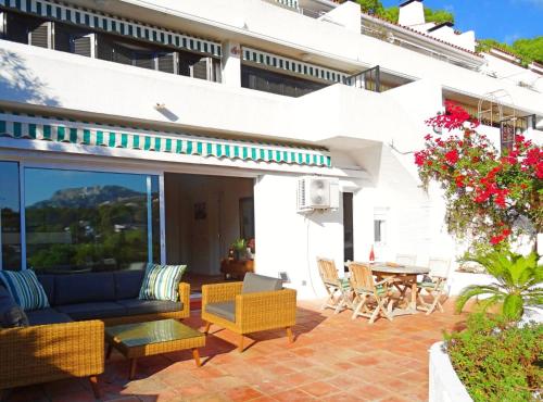 Don Cayo 21 - carbon neutral hotel in Altea