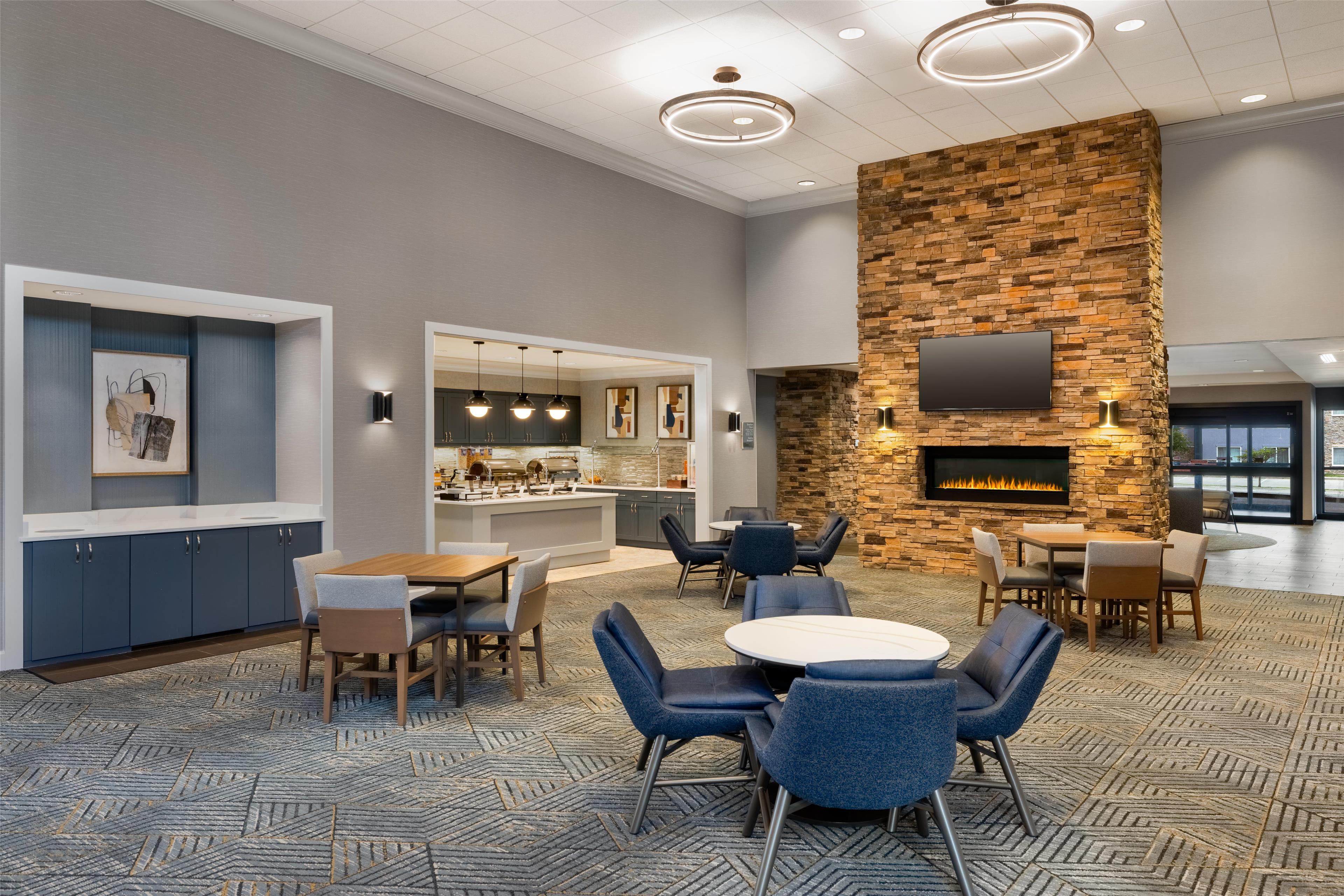 Homewood Suites By Hilton Ankeny - photo 13