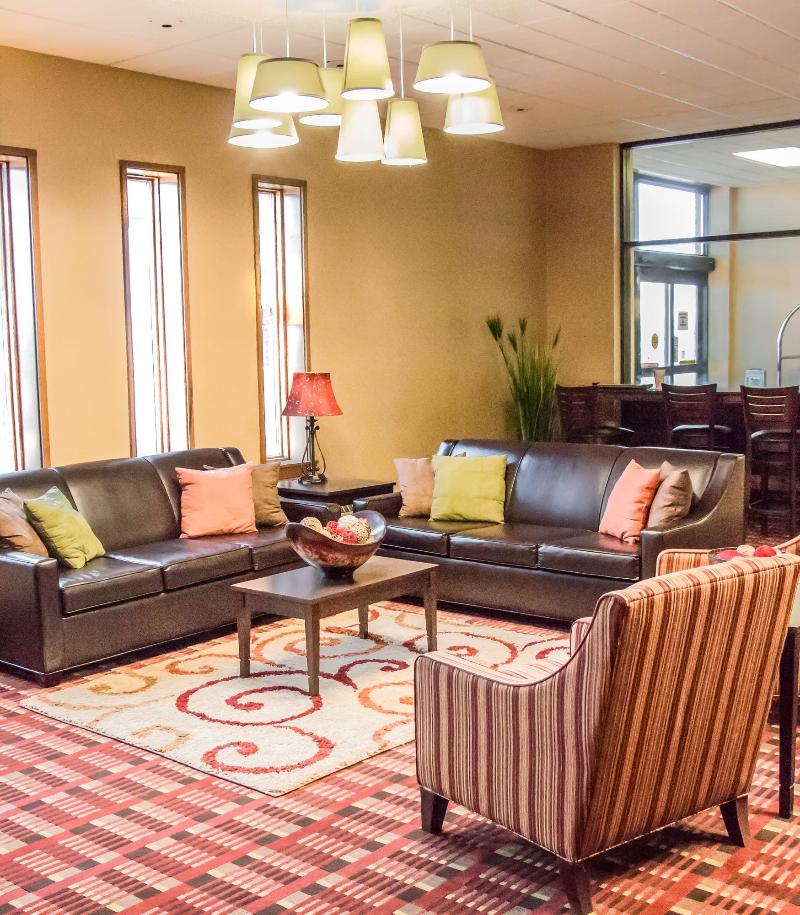 Grand Williston Hotel & Conference Center - photo 6