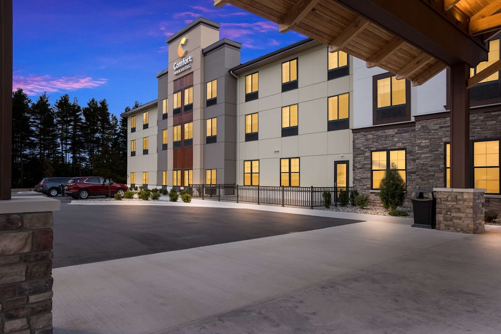 Comfort Inn & Suites Gaylord - photo 43