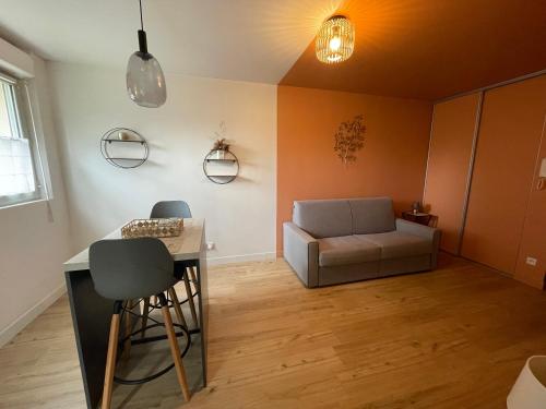 Studios Blesois Parking Linge Inclus — Blois