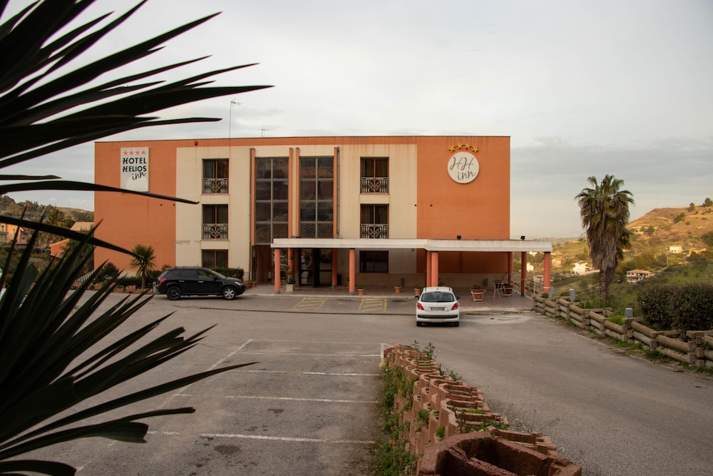 Helios Hotel — hotel in San Cataldo