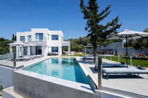 Profilia Villa — 4-Star Luxury Hotel in Rethymno, Greece