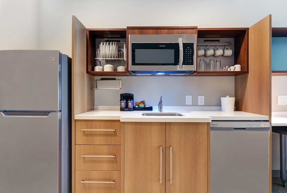 Home2 Suites by Hilton Charleston Daniel Island - photo 16