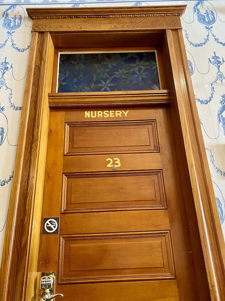 Cripple Creek Hospitality House & Travel Park - photo 4