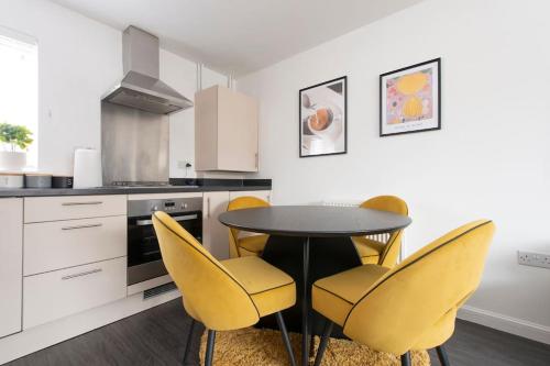 Luxury 2 bed house in Dartford United Kingdom — 4-Star Luxury Hotel in Dartford, United Kingdom