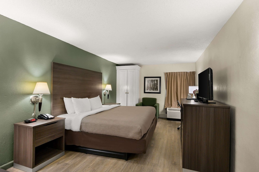 Quality Inn & Suites North Little Rock - photo 24