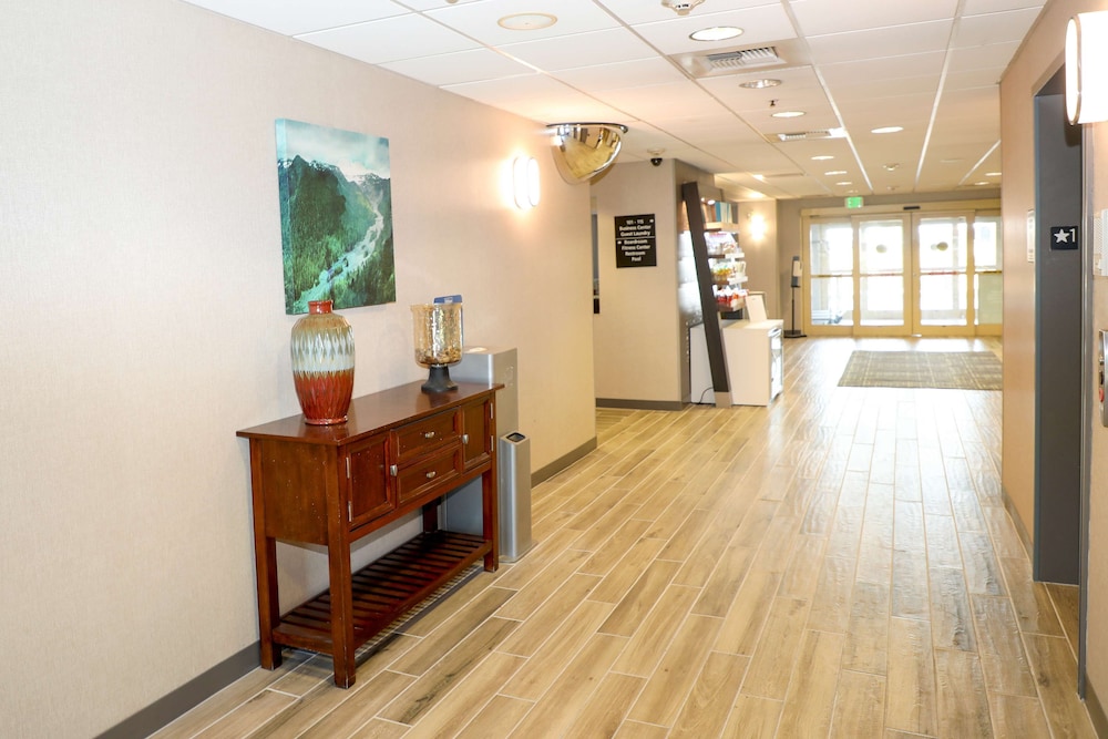 Hampton Inn Ellensburg - photo 3