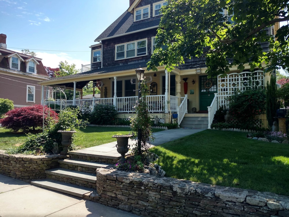 Armistead Cottage — 4-Star Luxury Hotel in Newport, United States
