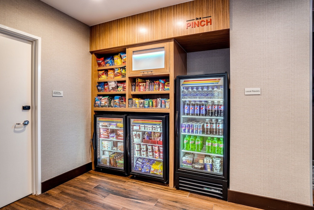 TownePlace Suites by Marriott Chicago Waukegan Gurnee - photo 20