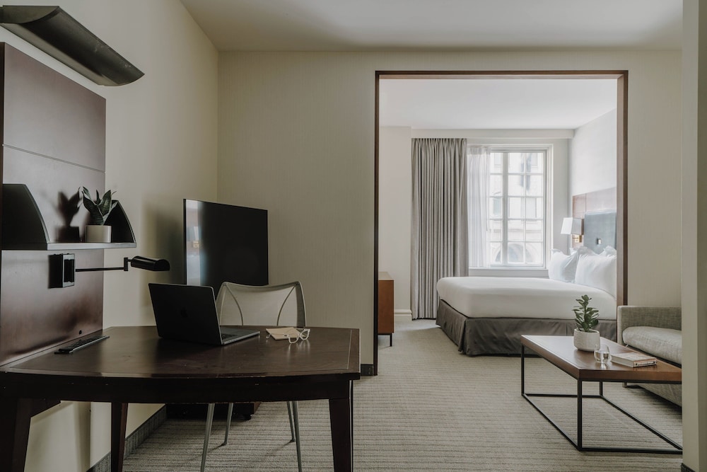 Club Quarters Hotel Downtown Houston - photo 22