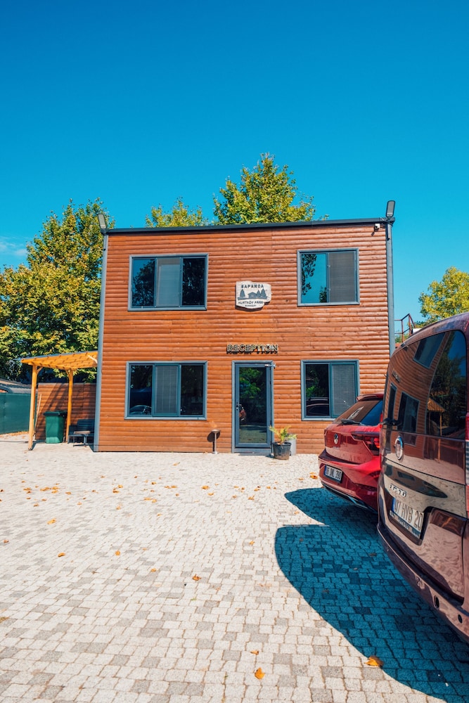 Kurtköy Park Bungalov in Sapanca, Turkey