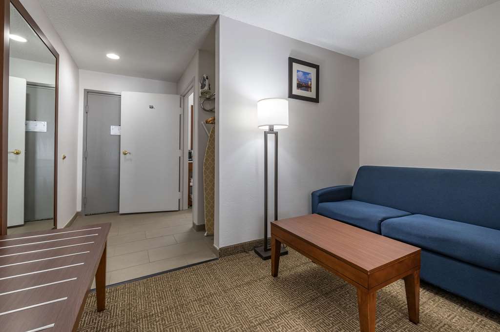 Comfort Inn Plainfield Indianapolis Airport - photo 21