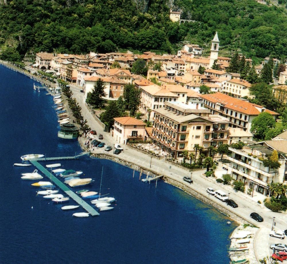 Europa - carbon neutral hotel in Porlezza